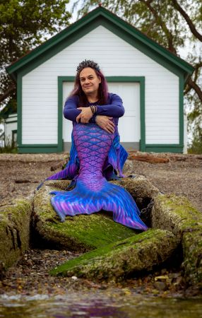 Mermaid Presence Summer 2022 #1677<br>5,184 x 8,148<br>Published 3 months ago