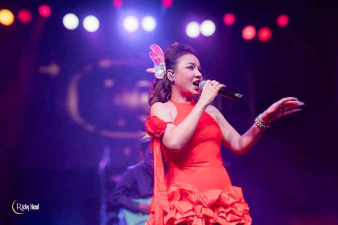 Galaxy #1720<br>1,500 x 1,000<br>Published 5 days ago